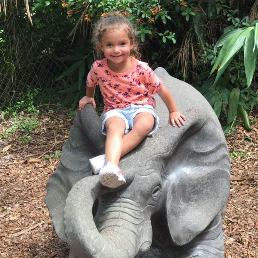 Meet your Posher, Kasey